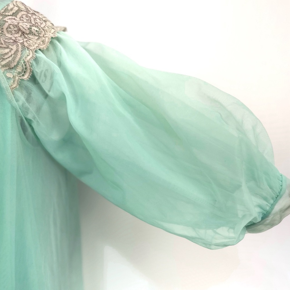 Vintage 1960’s Babydoll and Robe Peignoir Set - Picture 13 of 14
